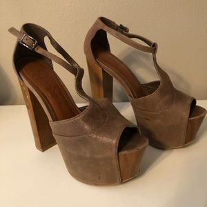 Jessica Simpson Dany Platform Sandals